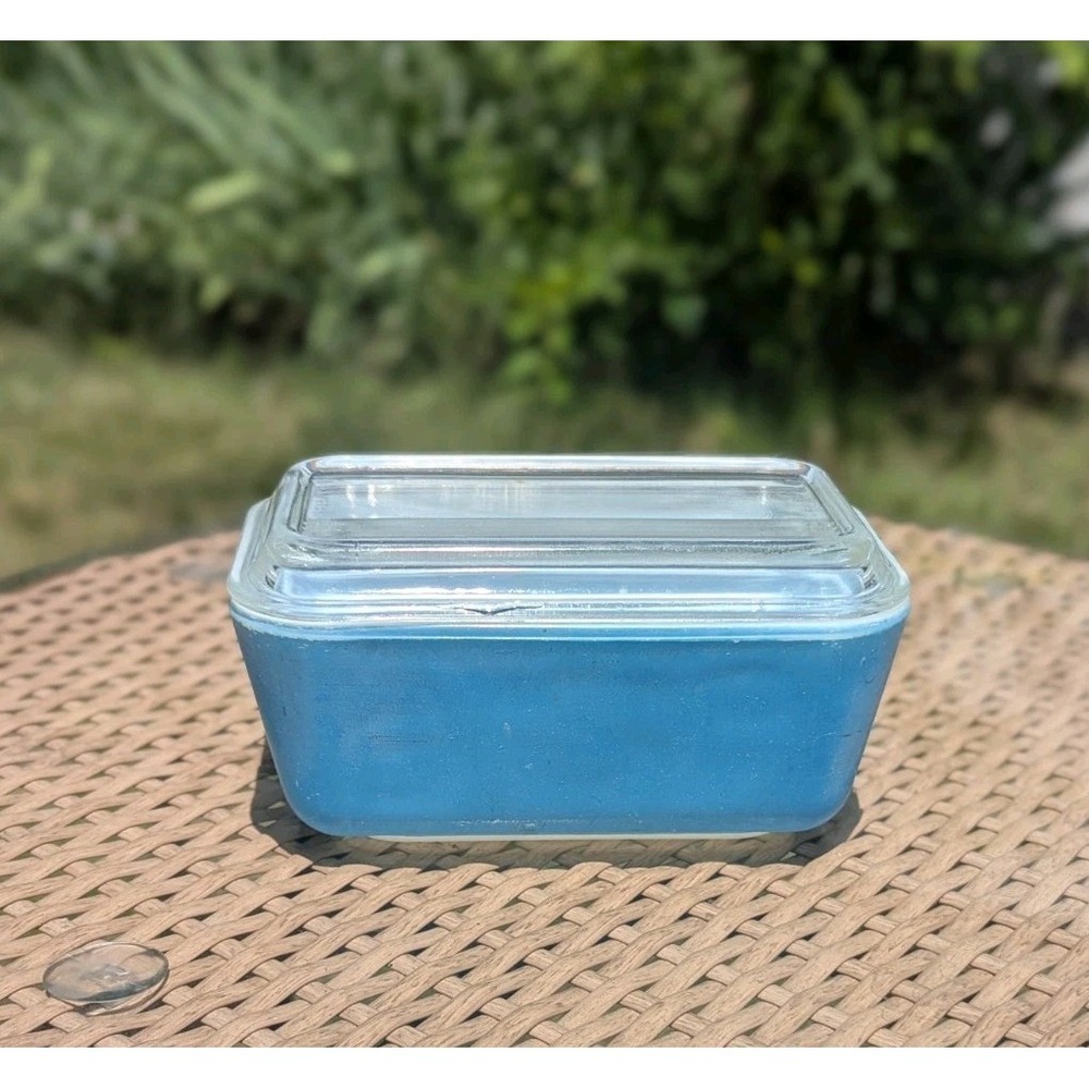 Vintage MCM Pyrex Primary Blue‎ 502-B Fridgie Dish w 502-C Lid USA